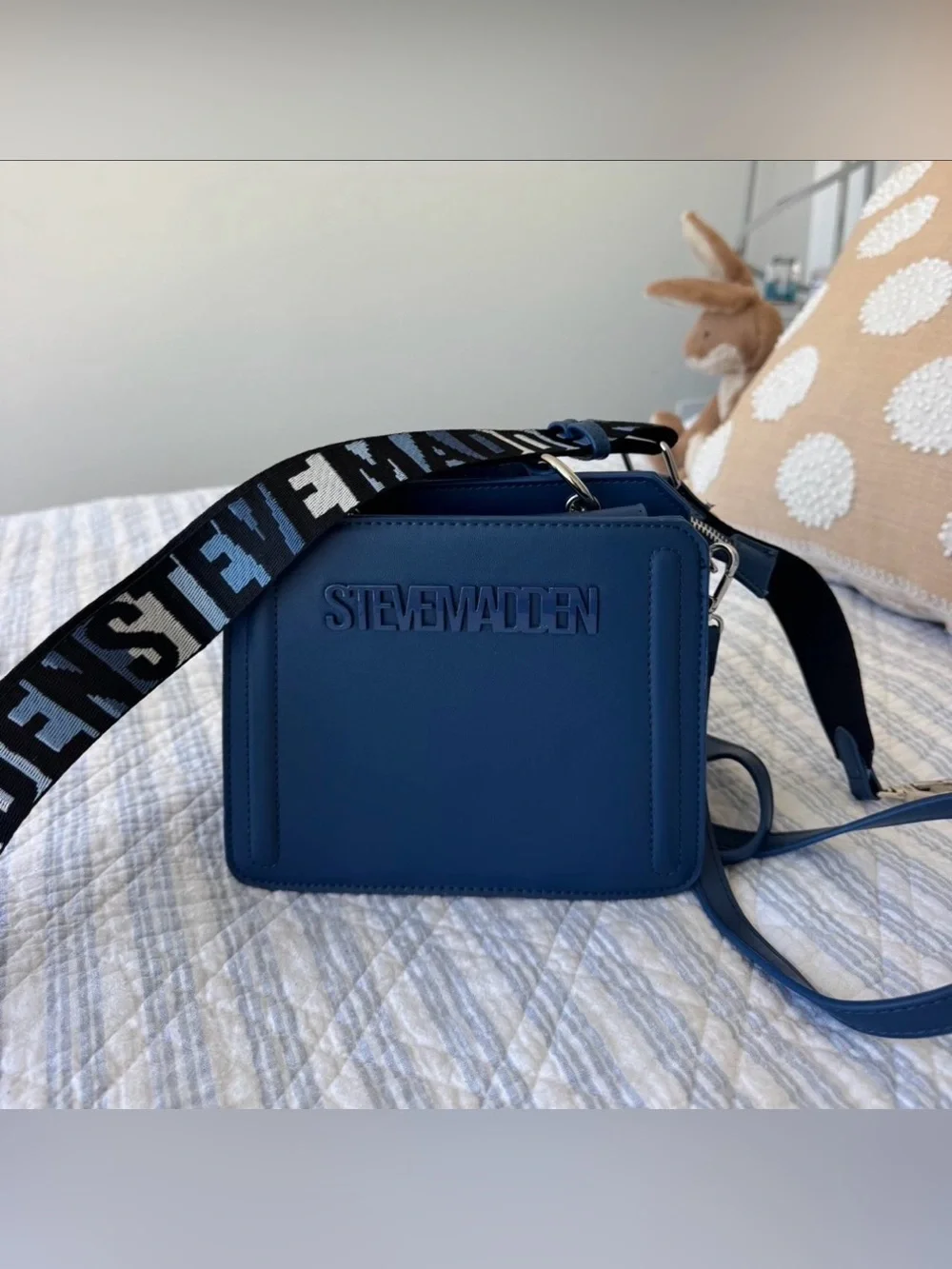 Steve Madden Blue Leather Crossbody Purse